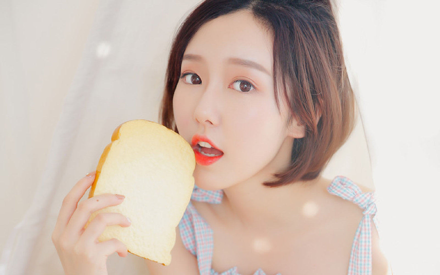 ”花式“表现：勒布朗、杜兰特的精彩镜头不断刷新纪录，勒布朗杜兰特全明星